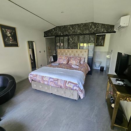 Hebergement Privee Jaccuzzi En Supplement Saint-Clair-du-Rhone 外观 照片